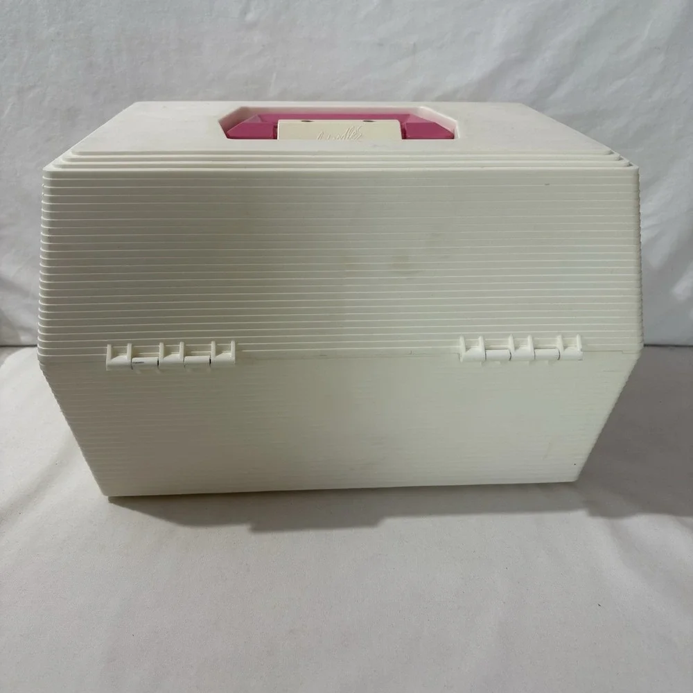 Caboodles Make Up Nail Polish Organizer Off White Pink Vtg 80s Model 2700 Retro